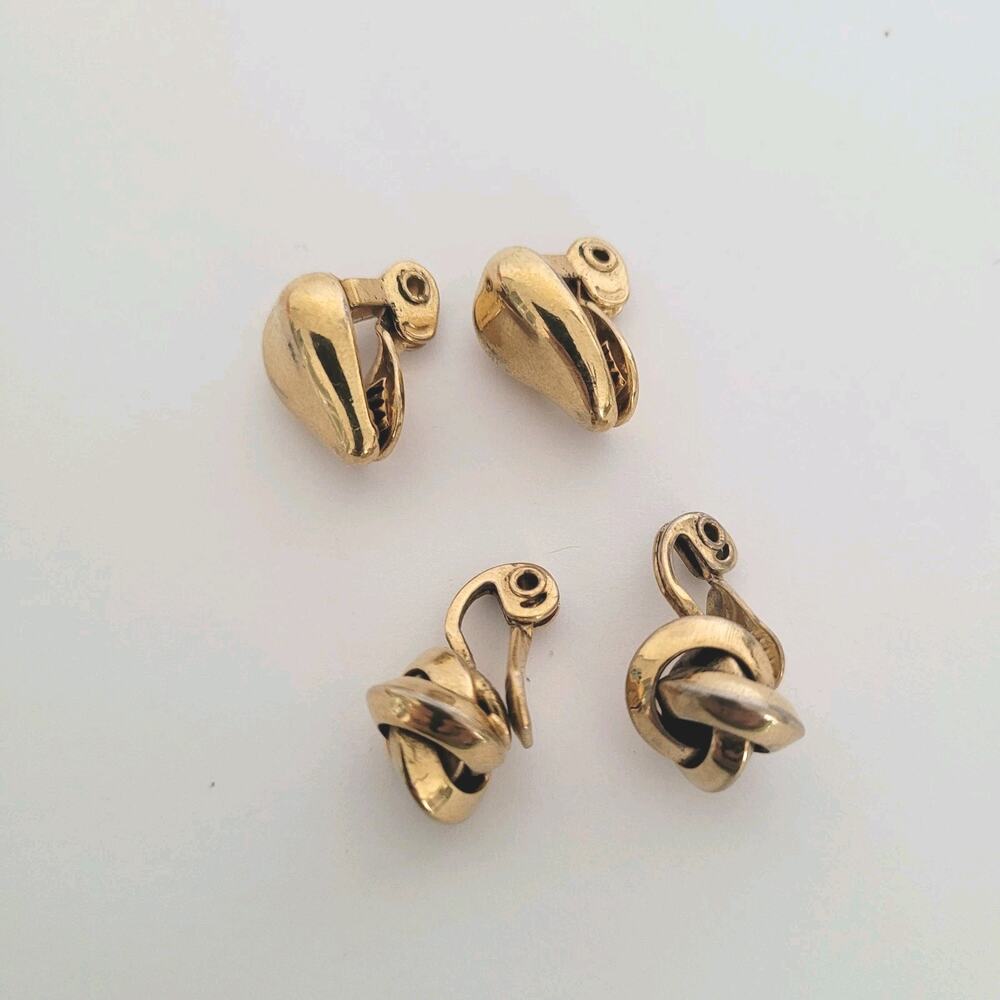 Vintage‎ Monet Knot Teardrop Gold Tone Clip on Earrings Round Glam Lot Of 2
